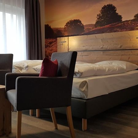 Hotel-Restaurant Zur Linde Altenmedingen Экстерьер фото