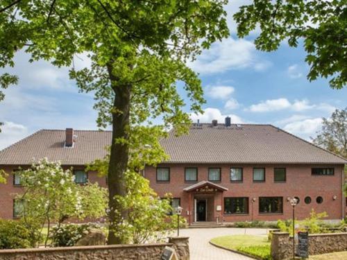 Hotel-Restaurant Zur Linde Altenmedingen Экстерьер фото