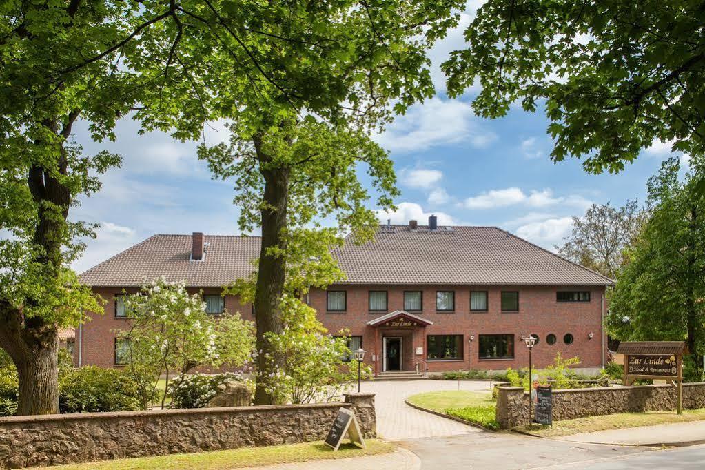 Hotel-Restaurant Zur Linde Altenmedingen Экстерьер фото